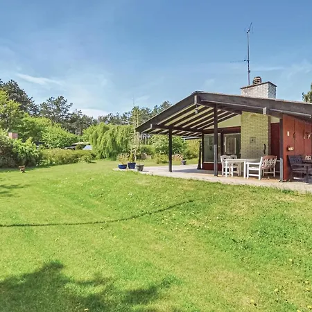 Tatil Evi Three-bedroom Holiday In