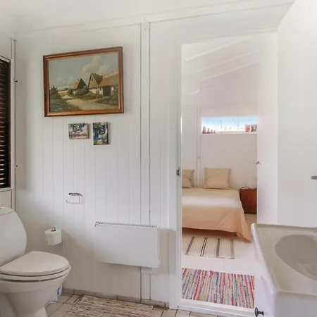 Three-bedroom Holiday In